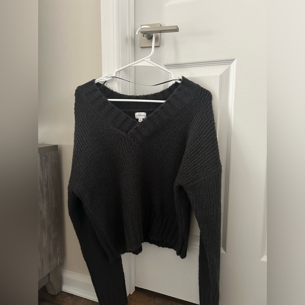 v neck sweater